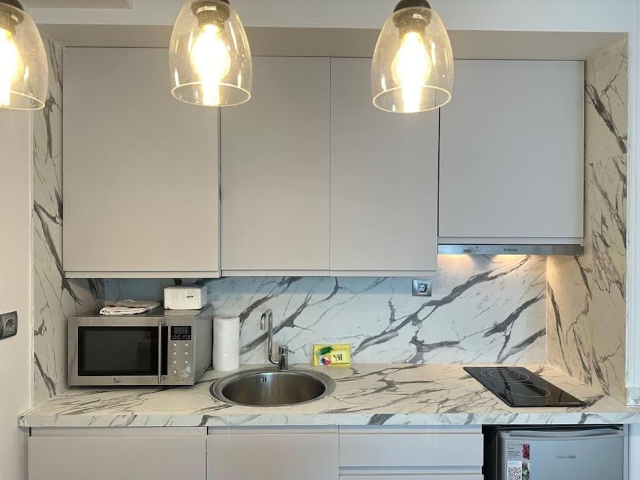Ybh Suite Alameda فيجو المظهر الخارجي الصورة